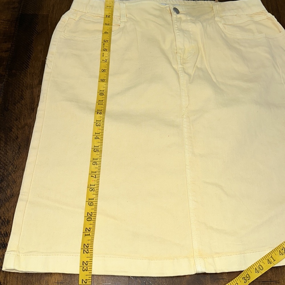 Cato Skirt - Picture 10 of 11